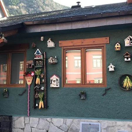 La Petite Boheme 2*