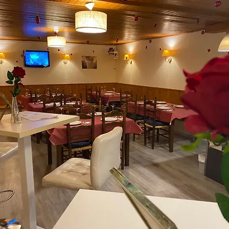 La Petite Boheme Отель Casau