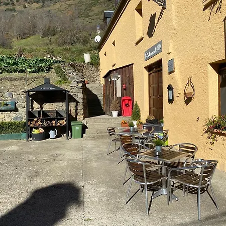 La Petite Boheme Hotel
