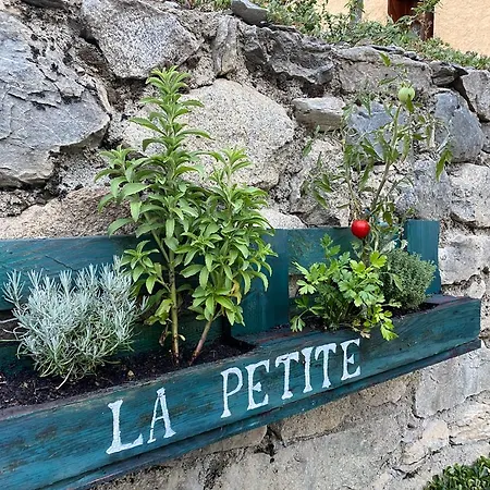 La Petite Boheme Отель